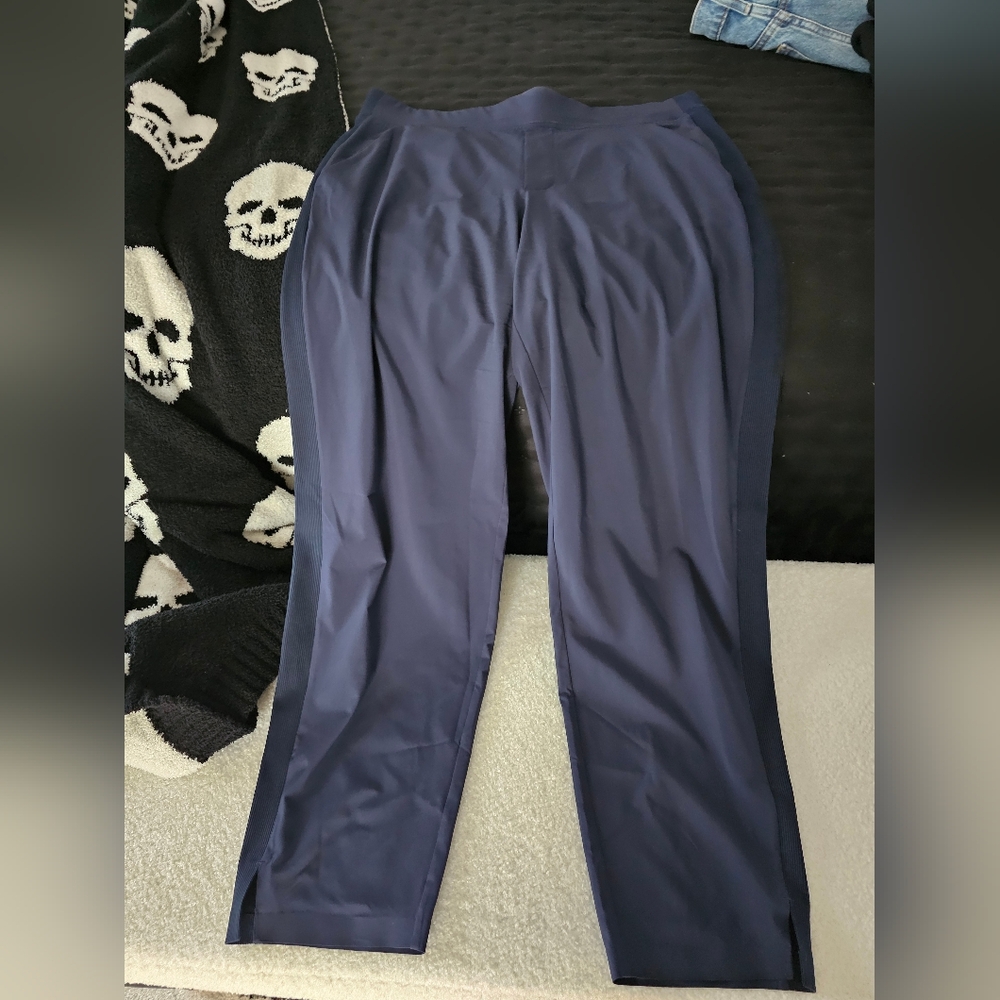 Women's Navy Pants